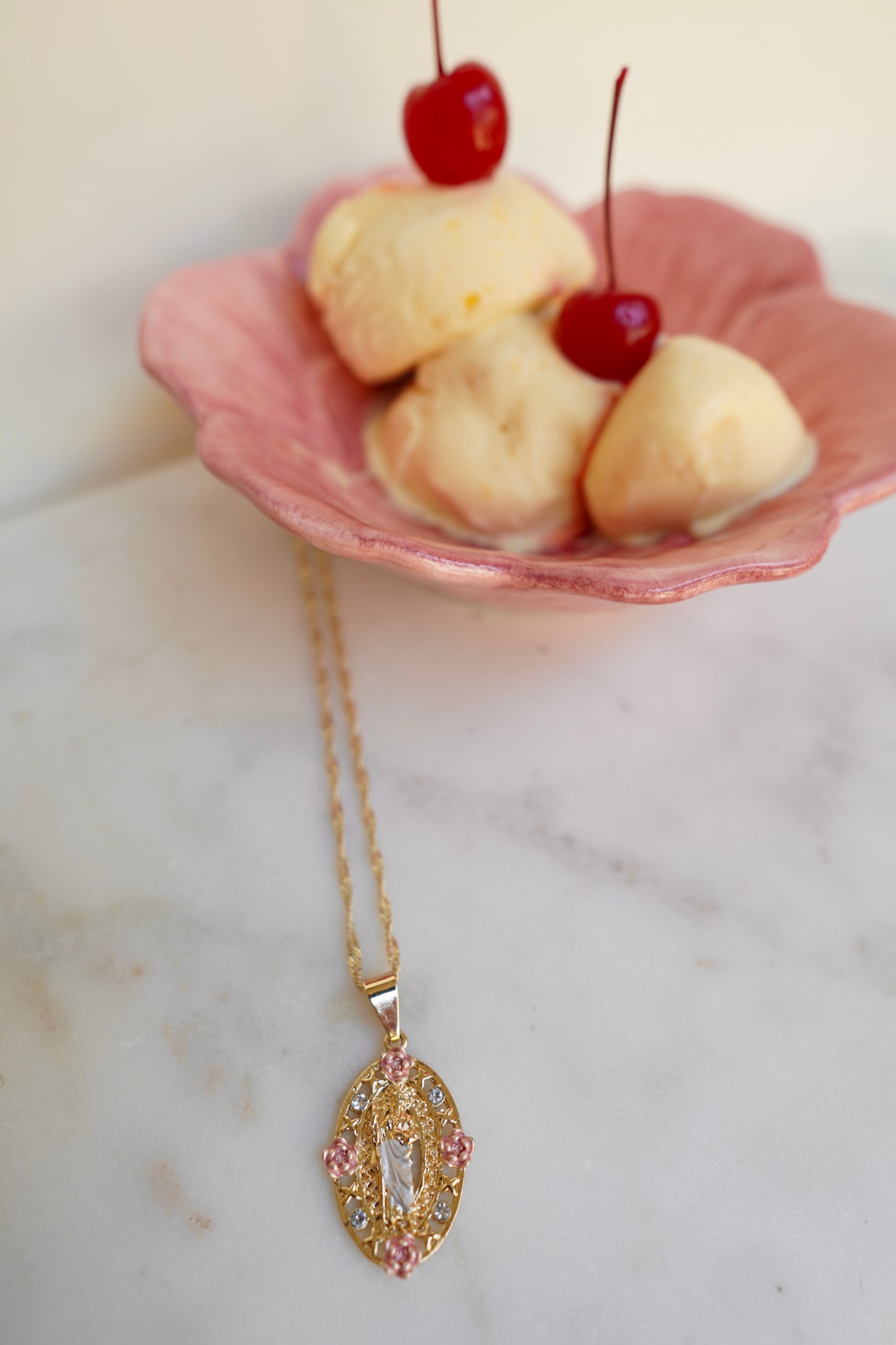 PINEAPPLE GELATO NECKLACE (GOLD)