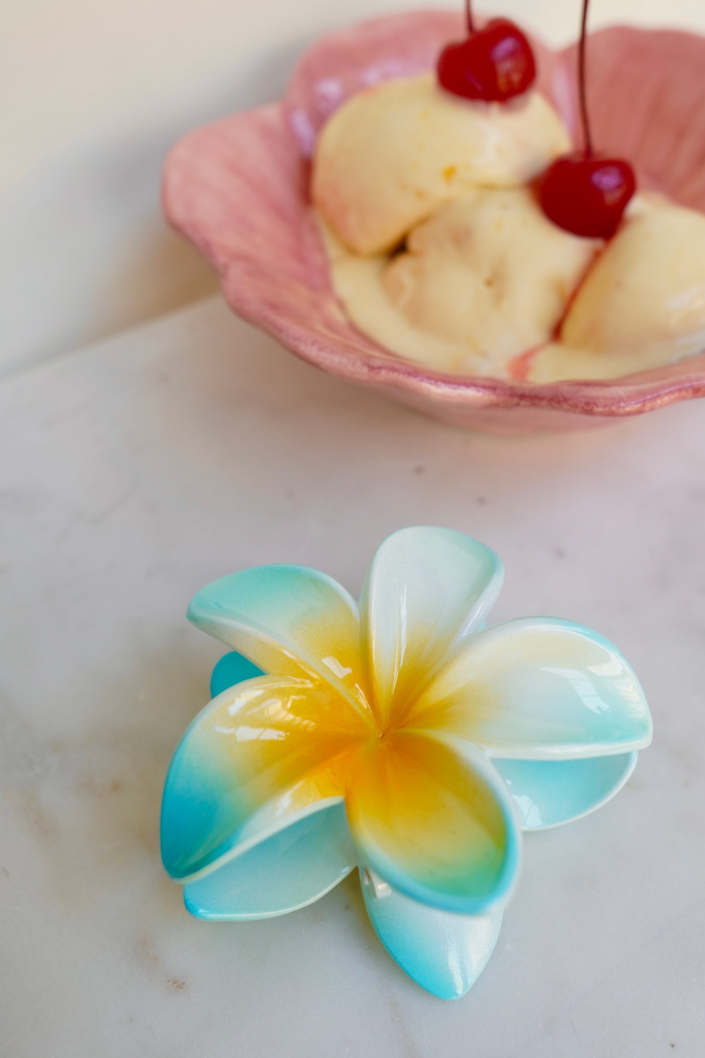 FLOWER HAIR CLIP