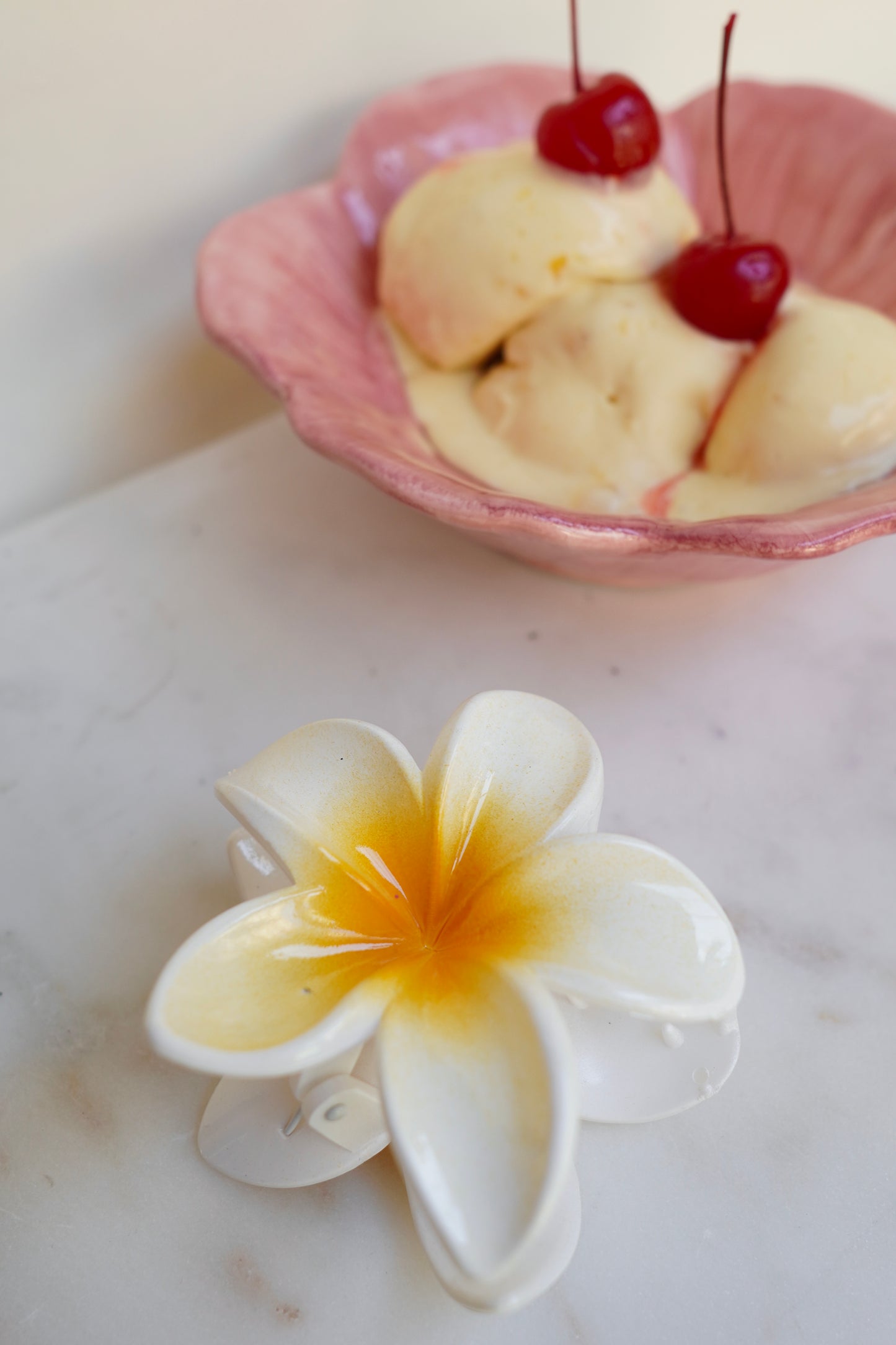 FLOWER HAIR CLIP