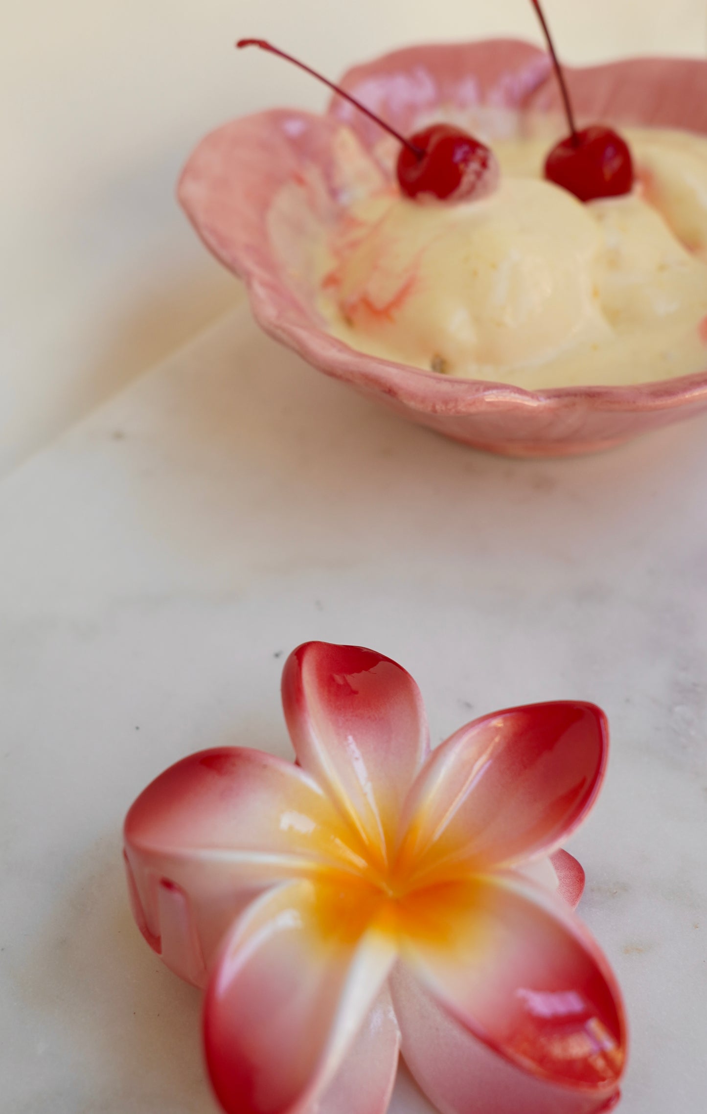 FLOWER HAIR CLIP