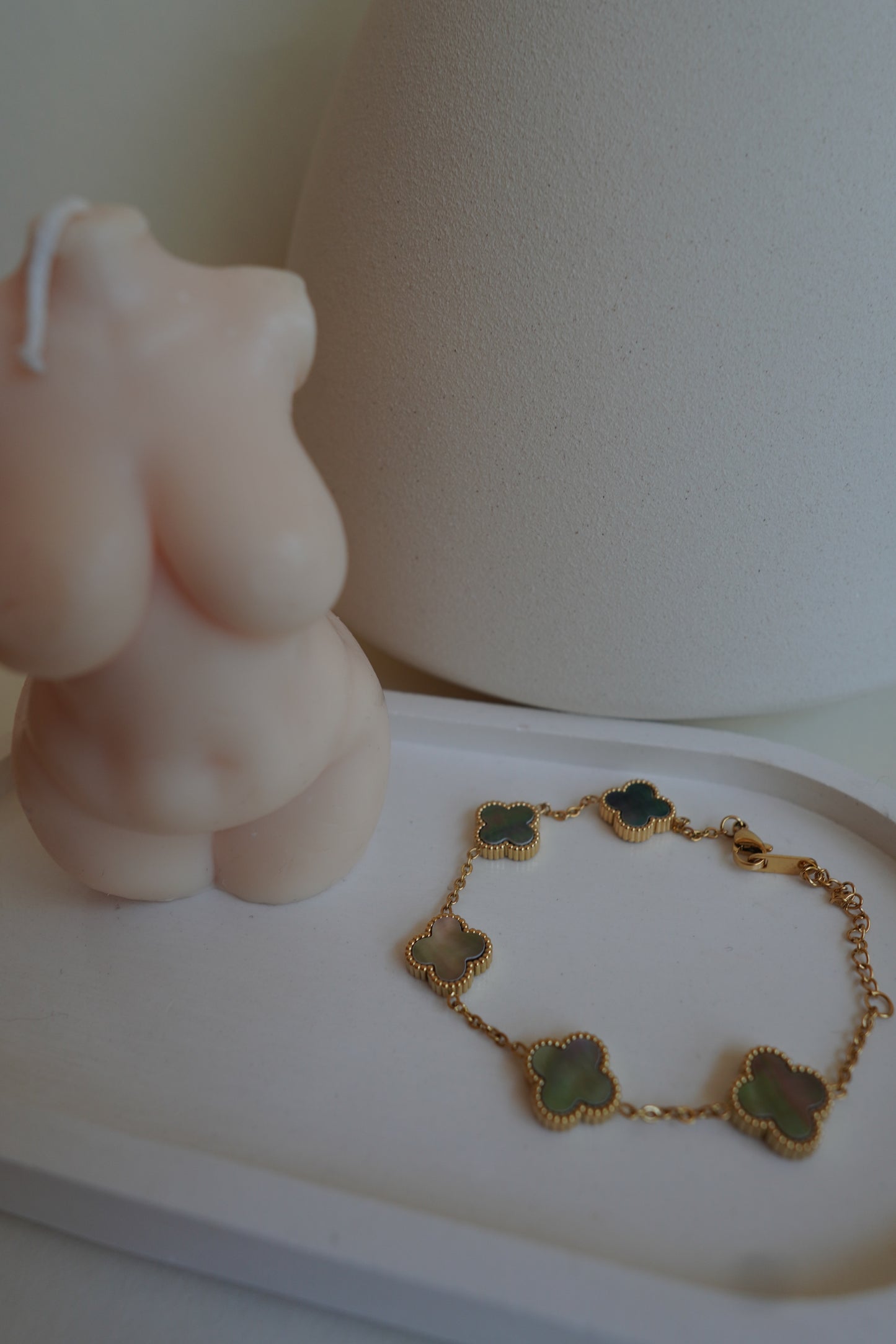 MATERIAL GIRL BRACELET (GREY IRIDESCENT)